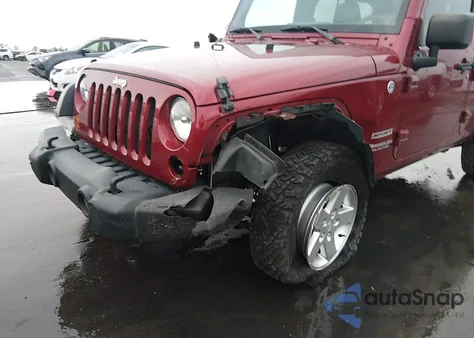 2013 Jeep Wrangler Unlimited Sport from USA, damaged, VIN 1C4BJWDGXDL599221
